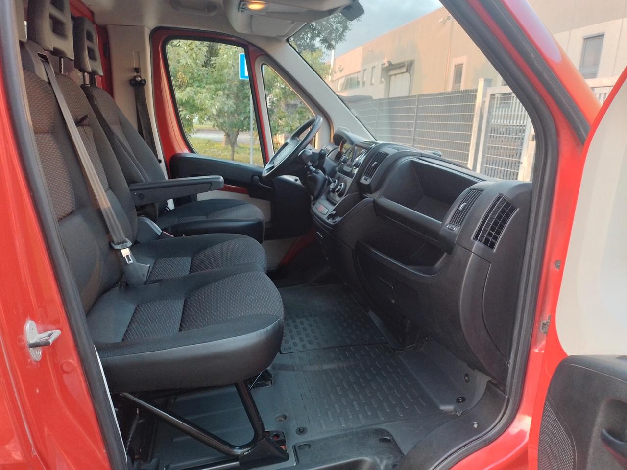 Peugeot Boxer 335 L3 2.0 BlueHDi 160 Furgone Cabinato