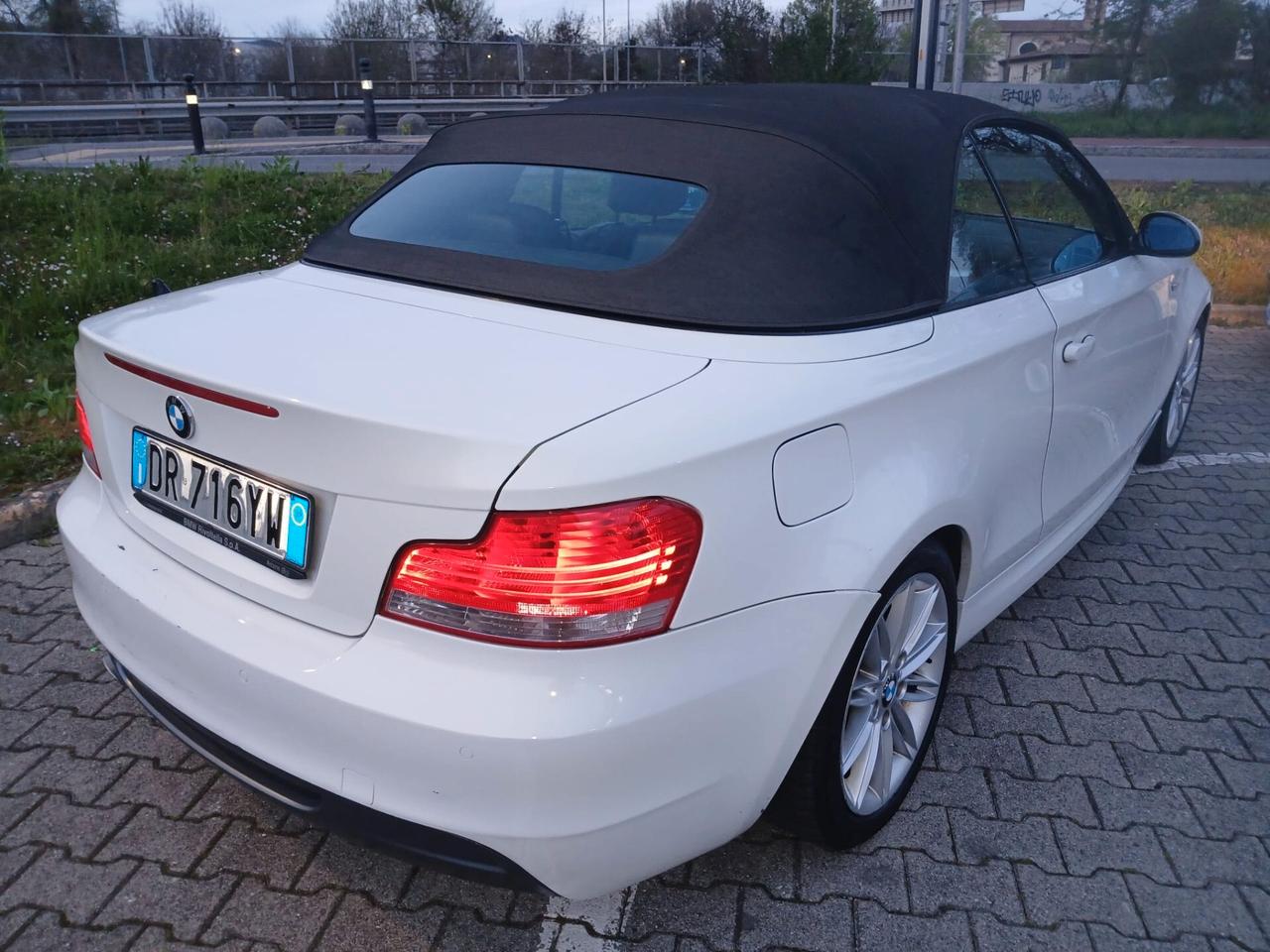 Bmw 120 120d Cabrio Futura