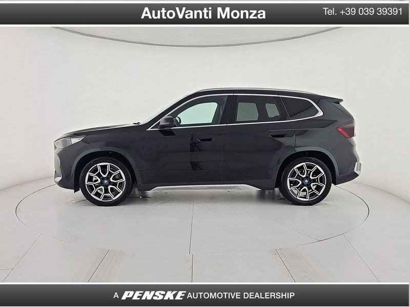 BMW iX1 xDrive 30 xLine