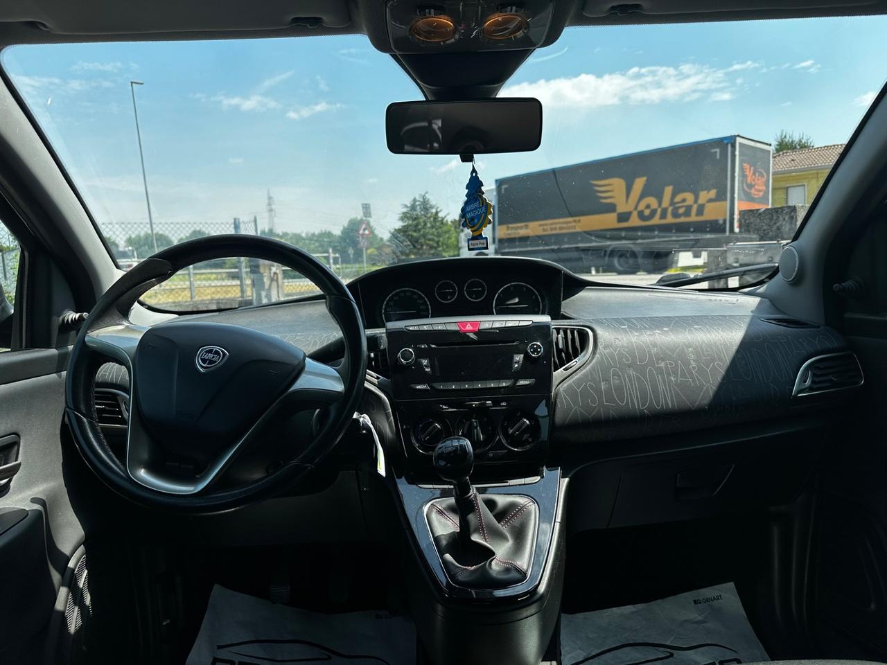 Lancia Ypsilon 1.3 MJT 16V 95 CV 5 porte S&S Platinum
