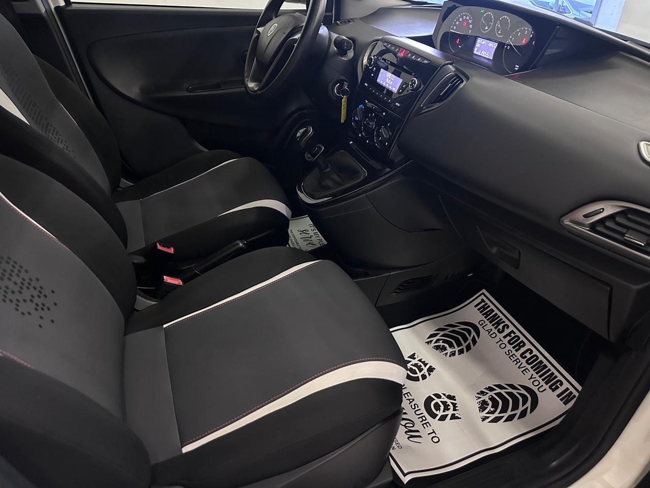 Lancia Ypsilon 1.2 Benzina GPL Ecochic Ok neopatentati