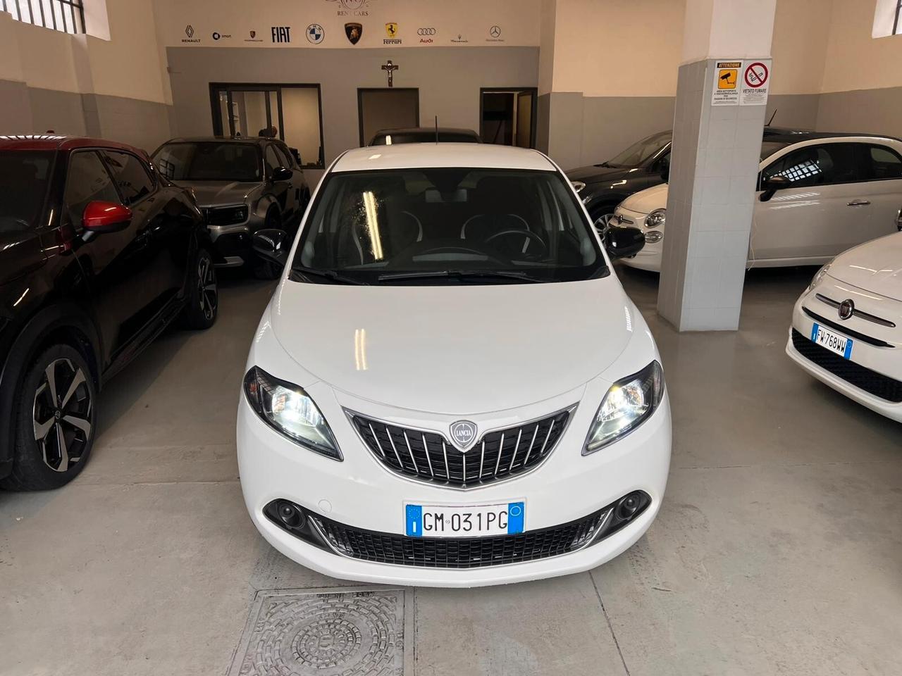 Lancia Ypsilon 1.0 FireFly 5 porte S&S Hybrid Gold