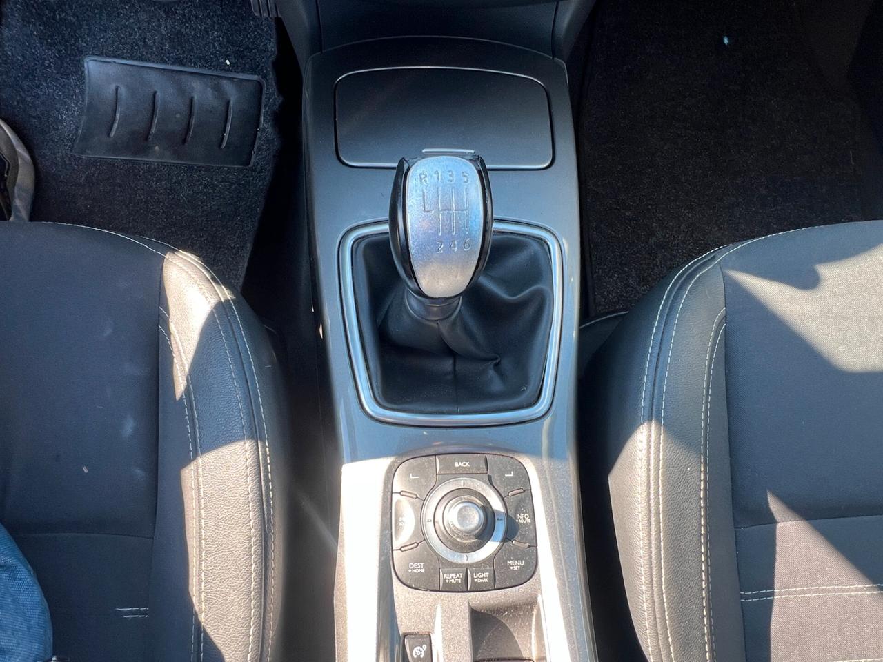 Renault Laguna 2.0 dCi 150CV SporTour Nav