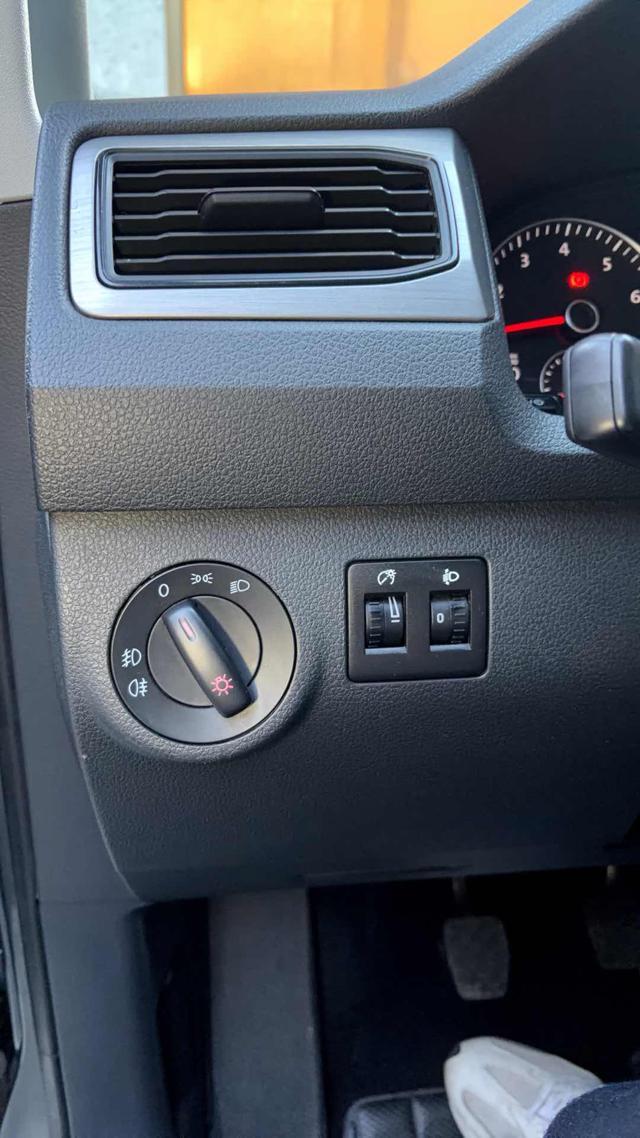 VOLKSWAGEN Caddy 1.4 TGI Trendline Maxi 7 POSTI!!!!!!