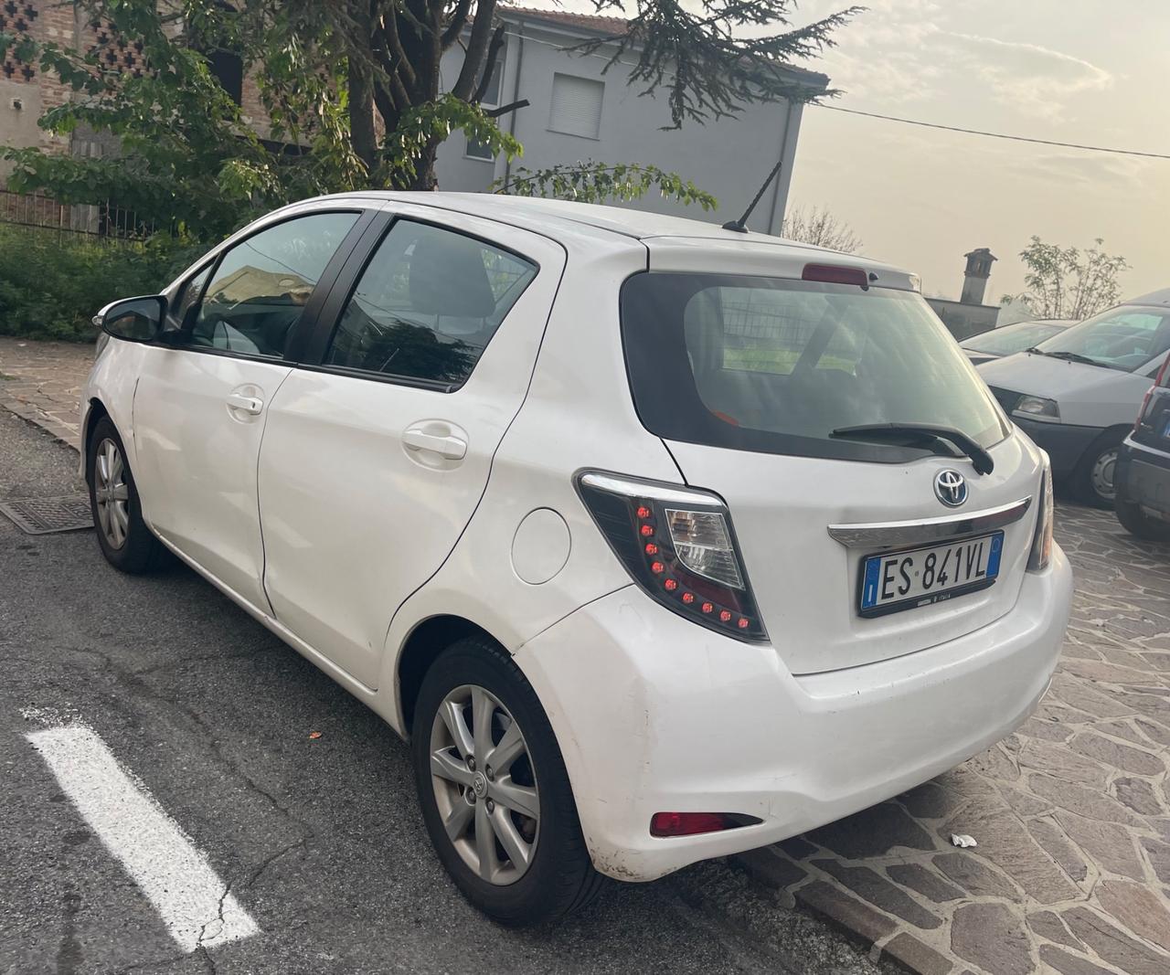 Toyota Yaris 1.5 Hybrid 5 porte Lounge