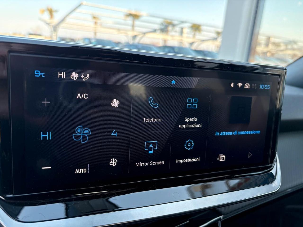 Peugeot 2008 ALLURE PureTech 130 EAT8 SPOTICAR