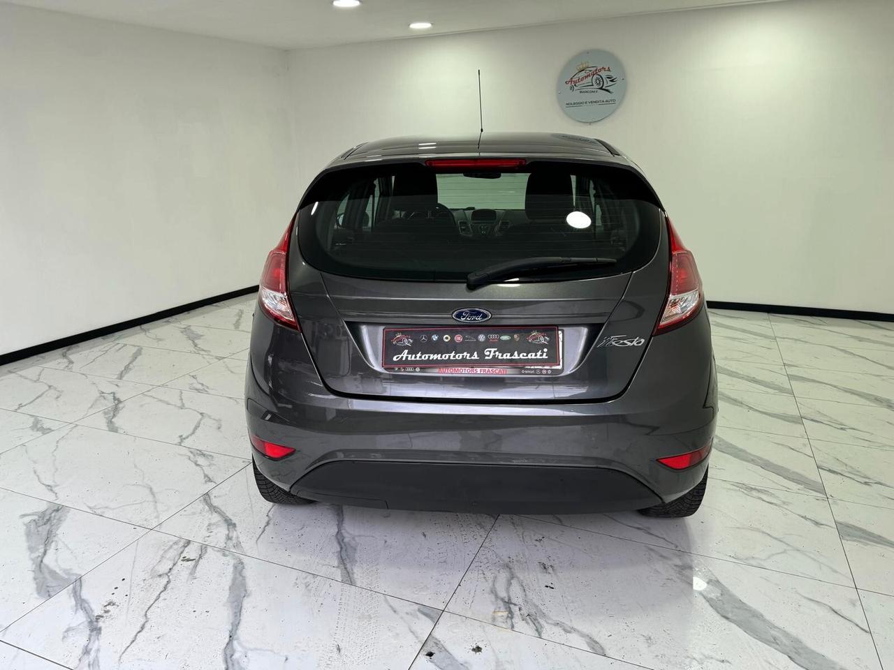 Ford Fiesta 1.5 TDCi 5 porte Titanium-NEOPATENTATI-GARANTITA