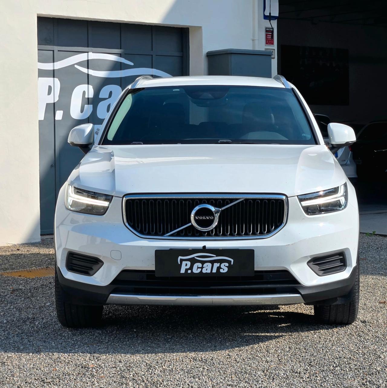 Volvo XC40 D3 Geartronic Business Plus