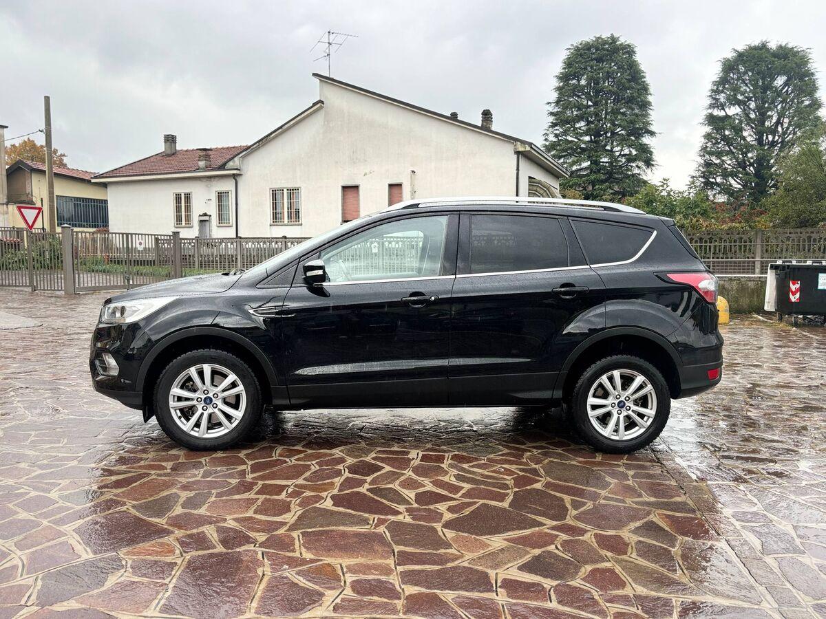 Ford Kuga 2.0 tdci Business s&s 2wd 120cv powershift my19.25