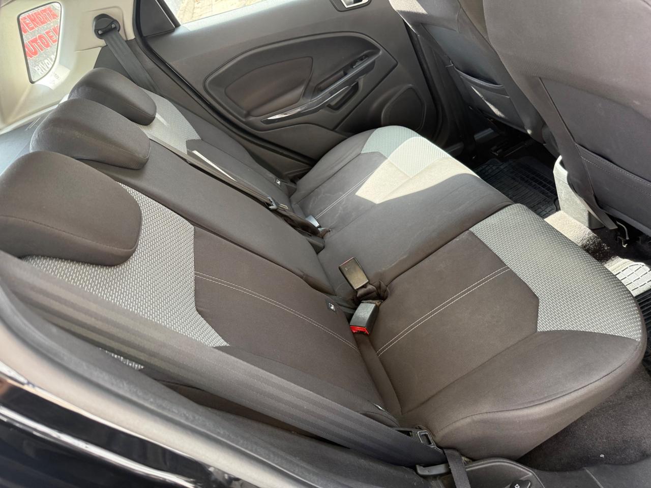 Ford EcoSport 1.5 TDCi 90 CV Titanium