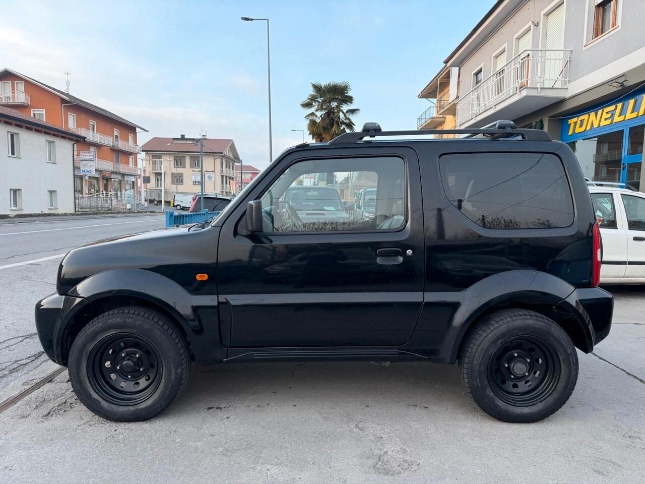 Suzuki Jimny 1.3i 16V cat 4WD JLX Più