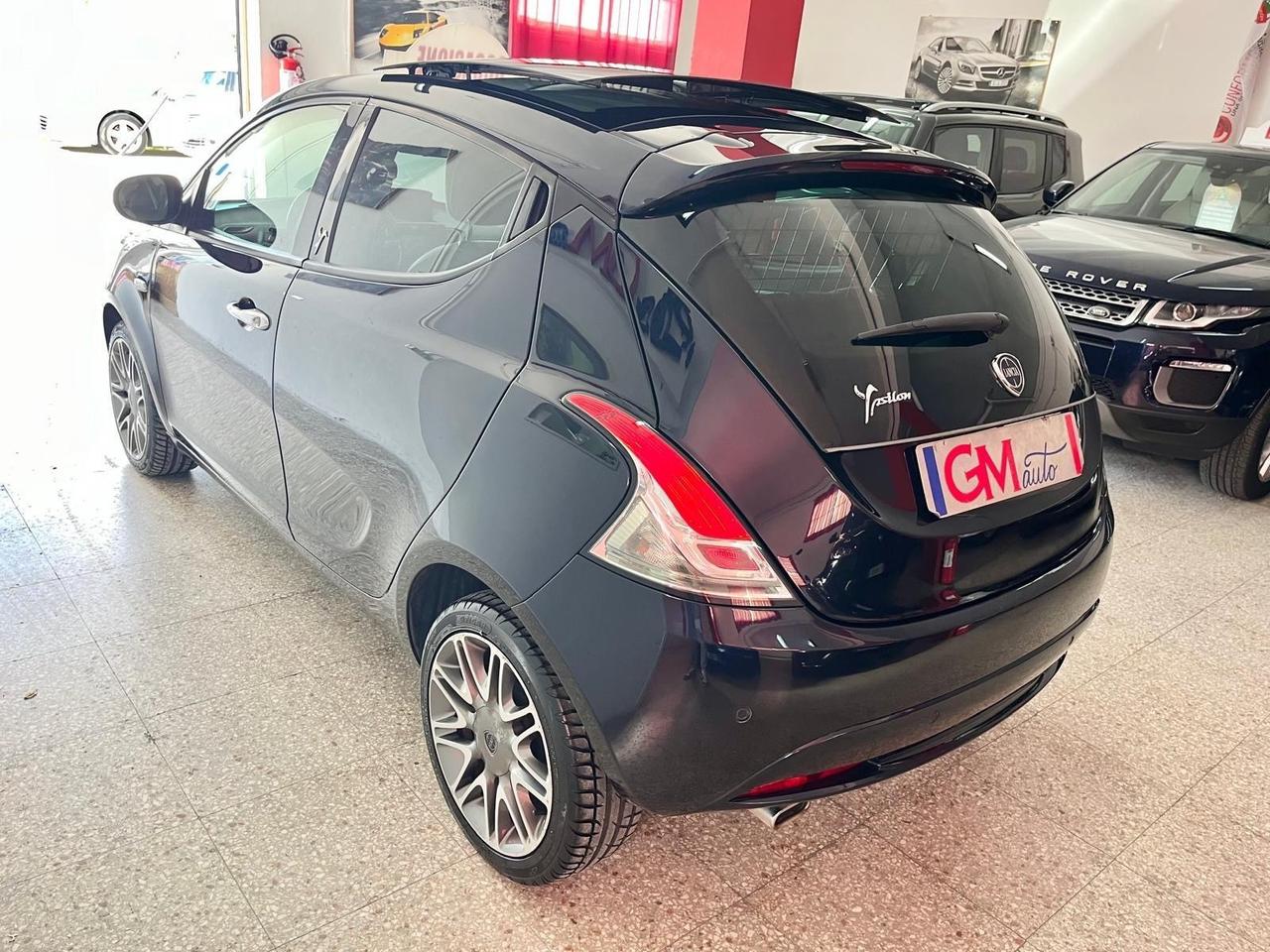 Lancia Ypsilon 1.3 MJT 16V 95 CV 5 porte S&S Platinum