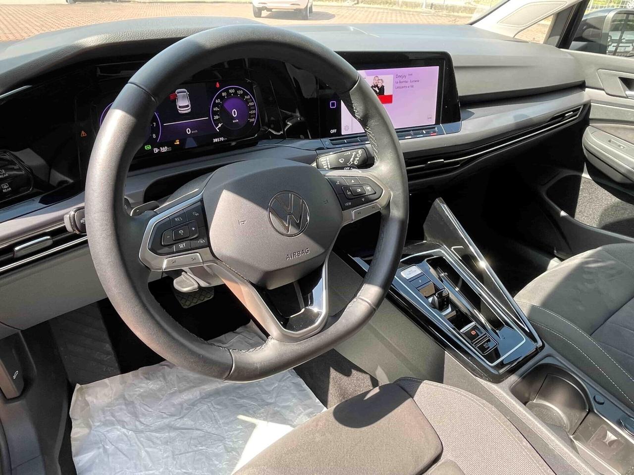 Volkswagen Golf 1.5 eTSI 130 CV EVO ACT DSG Style NEOPATENTATI