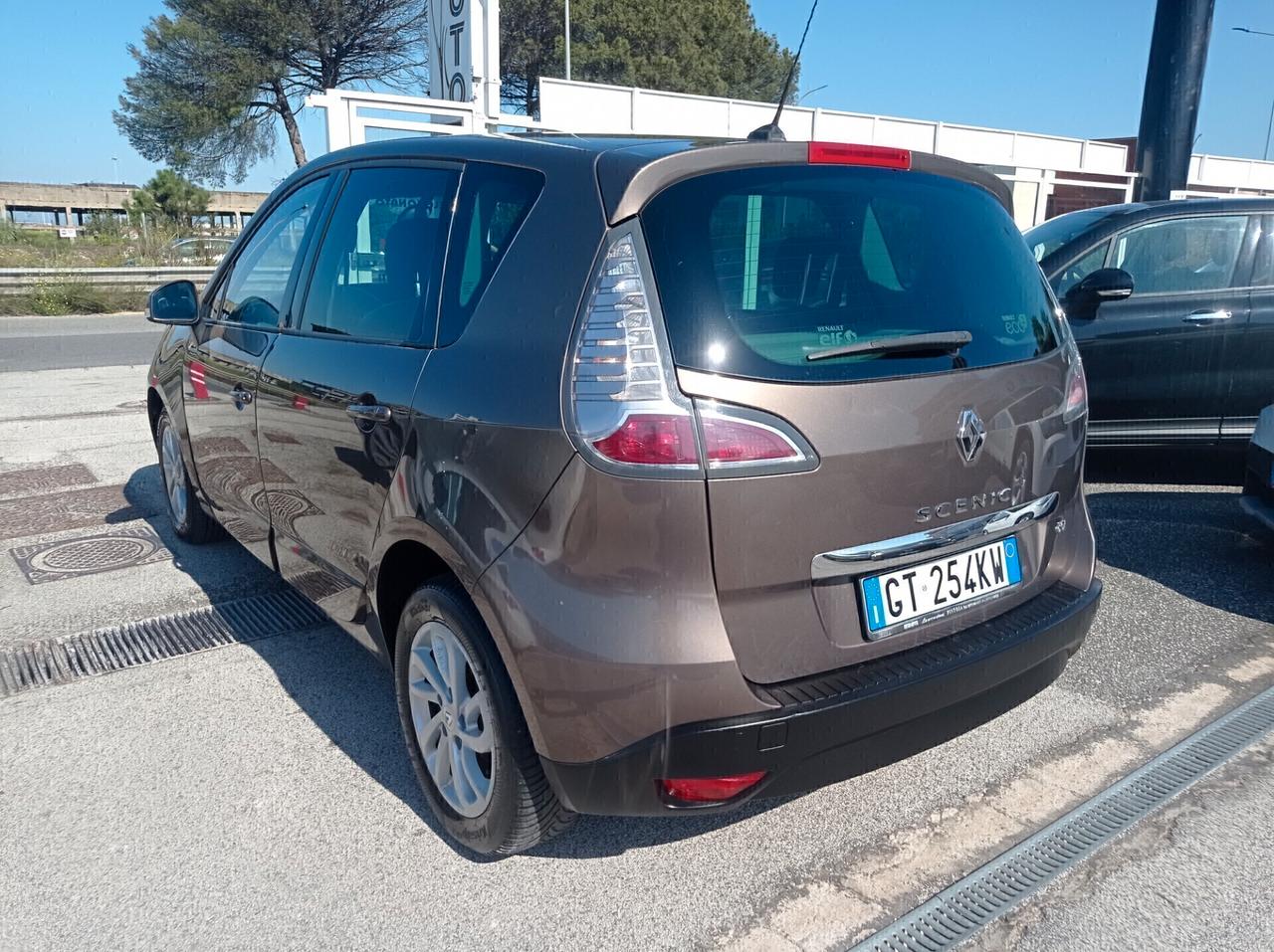 Renault Scénic XMod 1.5 dCi 110CV S&S 2014