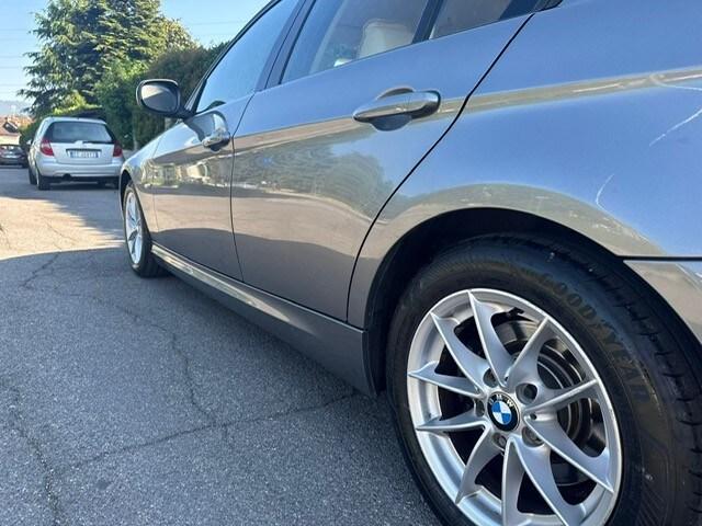 BMW Serie 3 (E90/91) 318d cat Eletta