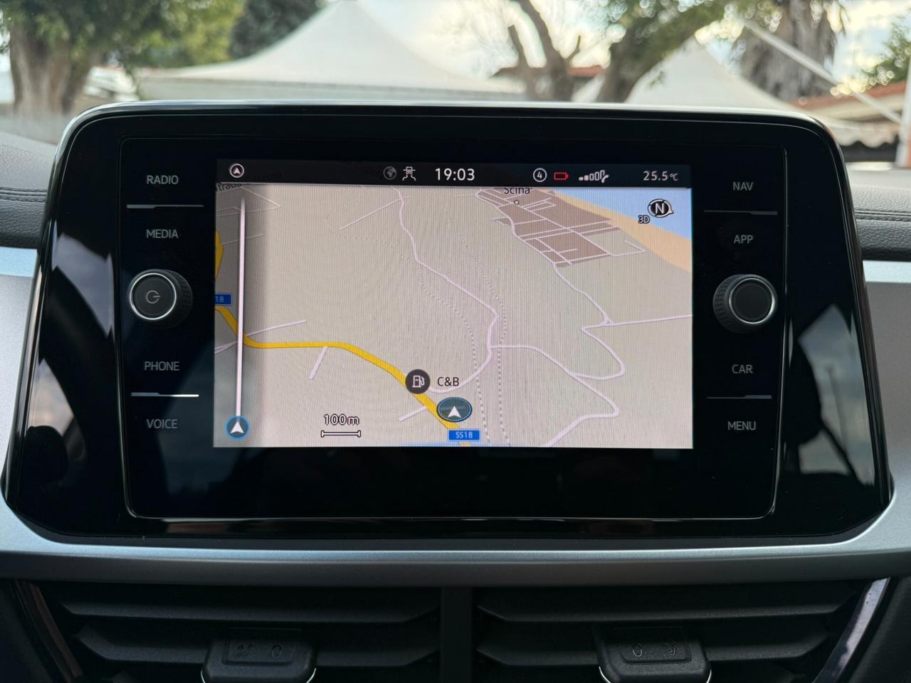 Volkswagen T-Roc 2.0 TDi 150CV DSG Life - 2022