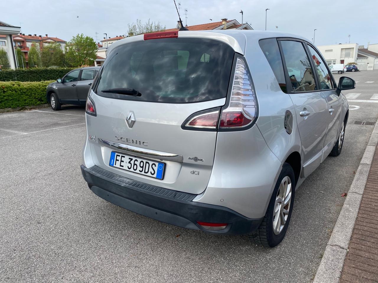 Renault Scenic Scénic XMod dCi 110 CV Start&Stop Energy Limited