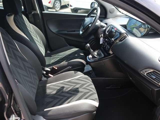 Lancia Ypsilon Ypsilon 1.3 mjt Gold s&s - Per Neopat.
