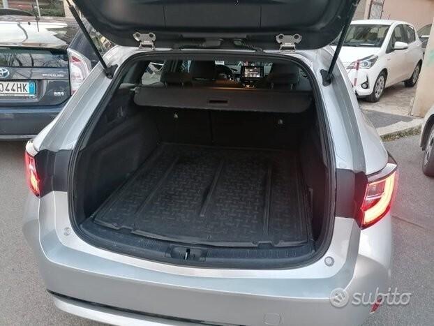 Toyota Corolla SW Hybrid Business NO OBBL. FINANZ.