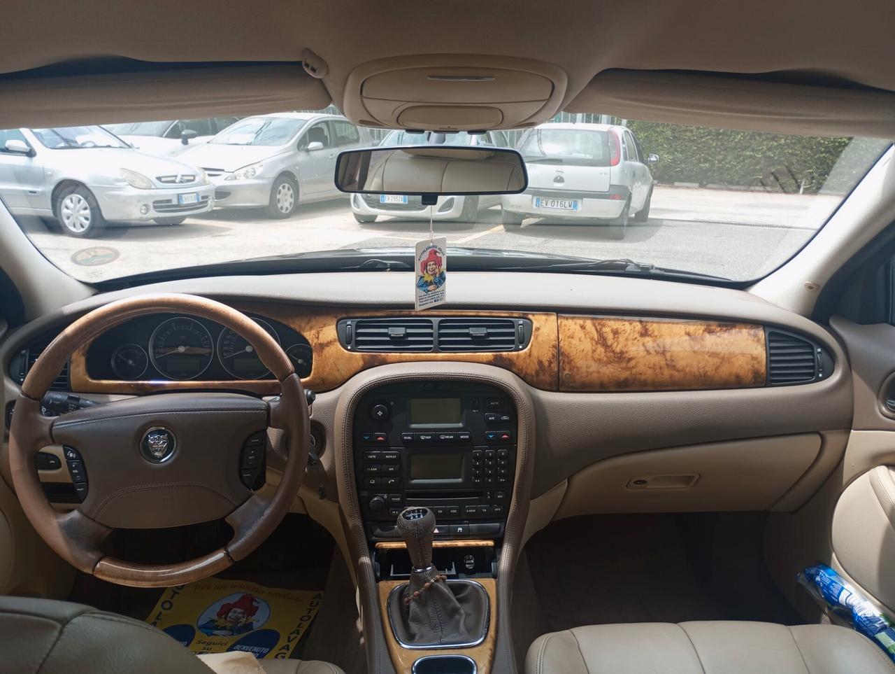 Jaguar S-Type (X206) 2.7 diesel V6 cat Classic