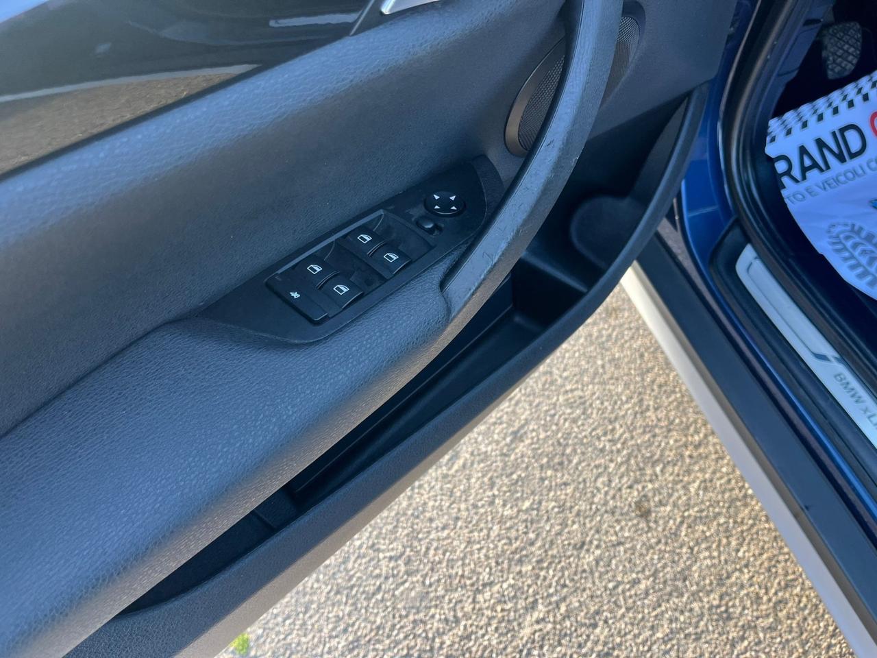 Bmw X1 sDrive18d Sport Line 2013