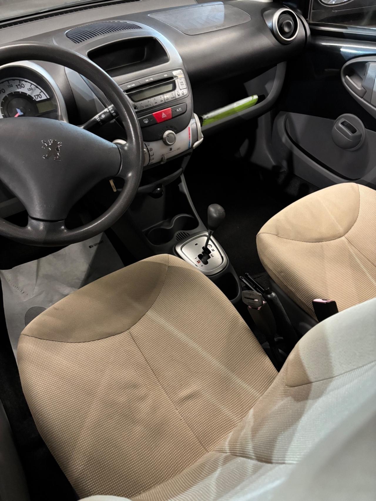 Peugeot 107 1.0 68CV 5p. AUTOMATICA