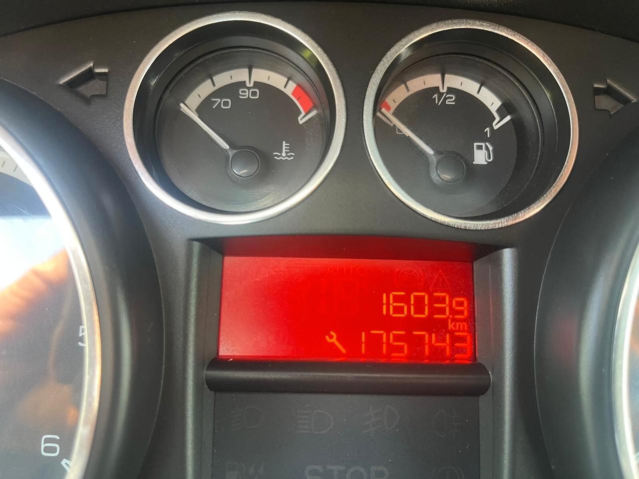 Peugeot 308 1.6 8V e-HDi 112CV 5p.