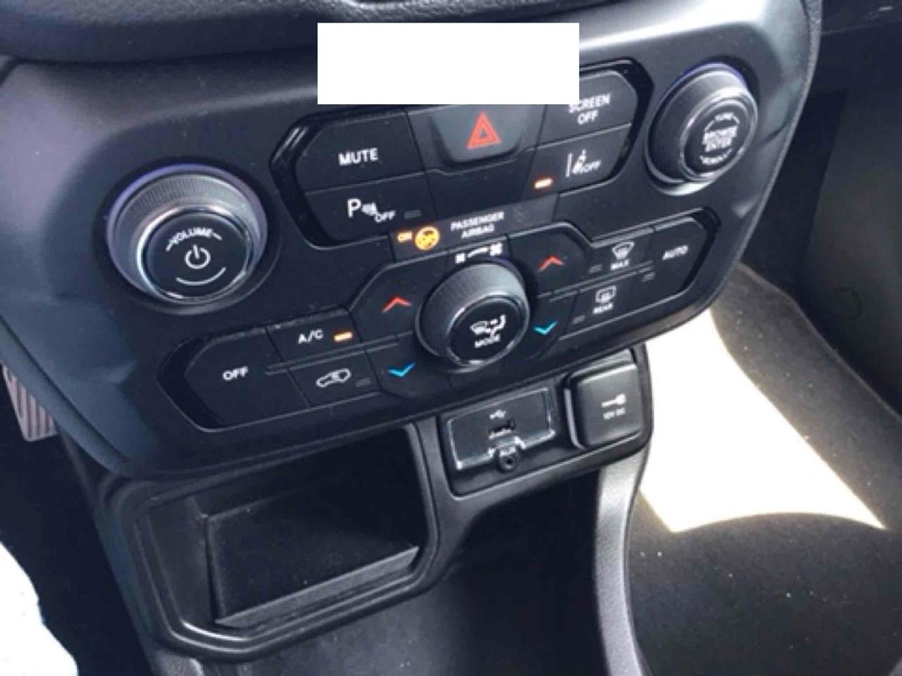JEEP RENEGADE 1.6 M-JET 16V 130CV 6M. LIMITED ( FARI LED - ADAPTIVE CRUISE - NAVI - MIRROR - SENSORI POST. - CERCHI 17 )