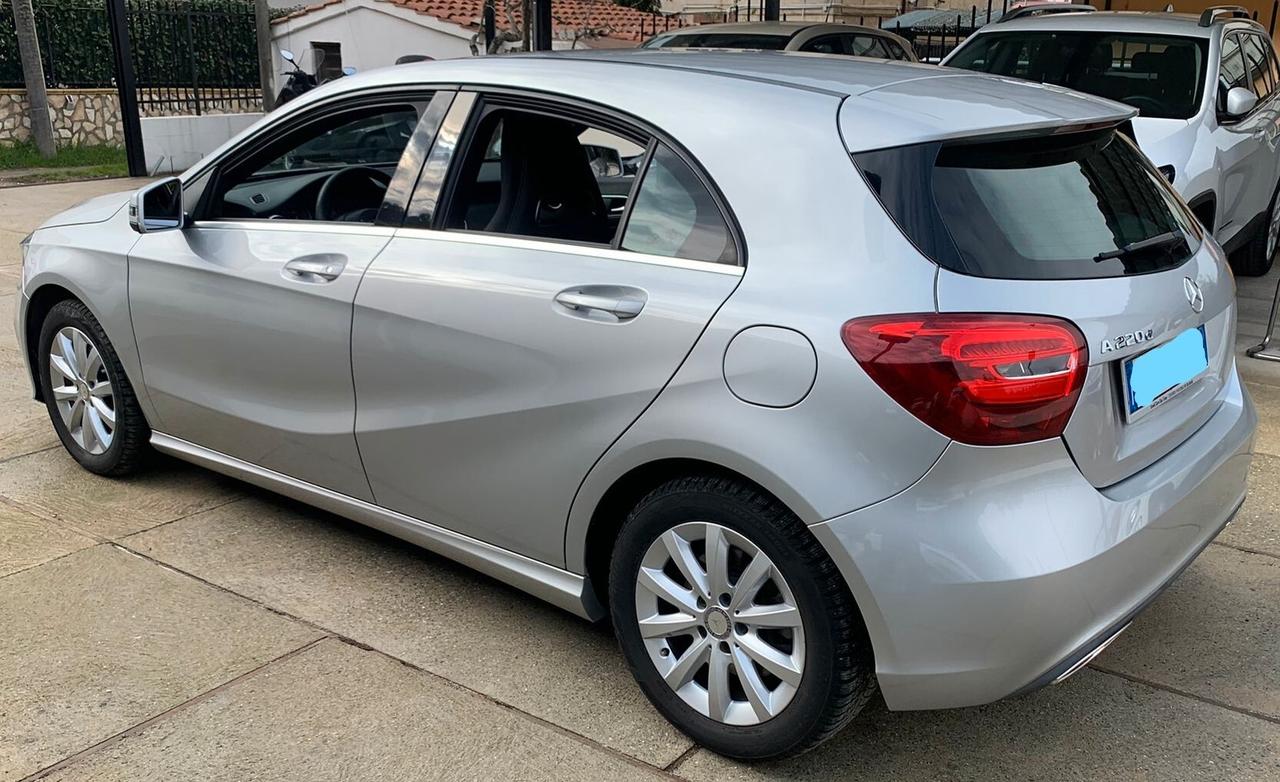 Mercedes-benz A 220 d Automatic Business