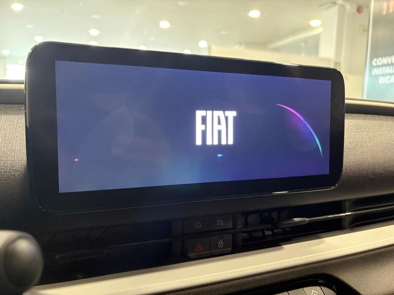 Fiat 600 1.2 hybrid 110cv auto