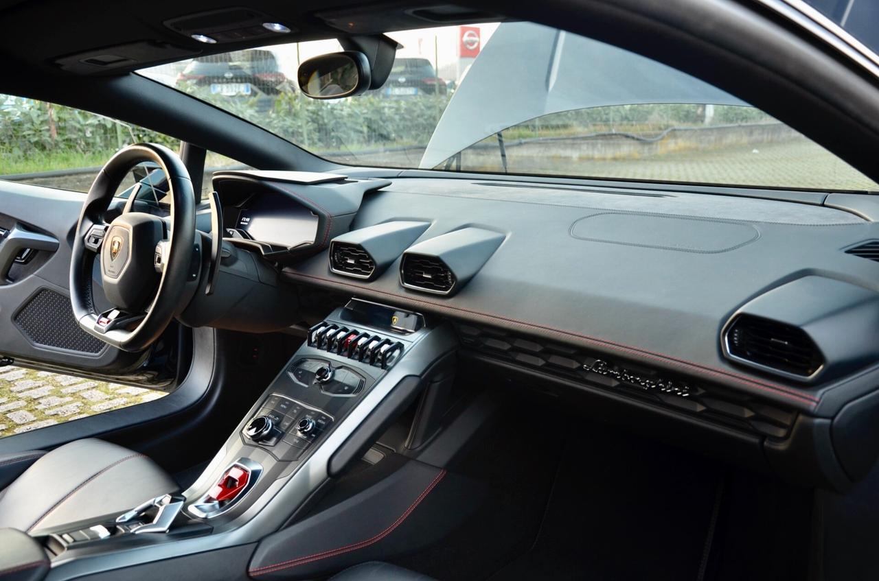 LAMBORGHINI HURACAN 5.2 610cv AWD, UFF ITALIANA, SERVICE LAMBO APPENA ESEGUITO, LAMBORGHINI CHECK, PERMUTE