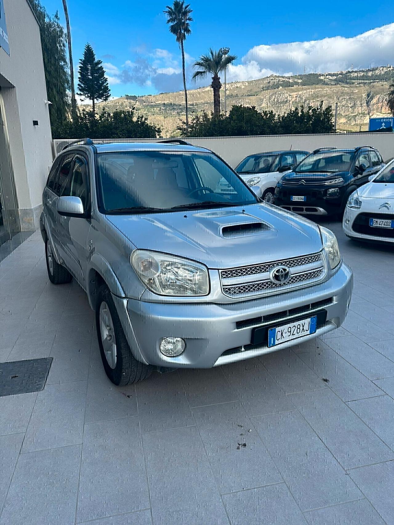 Toyota RAV 4 RAV4 2.0 Tdi D-4D cat 5 porte