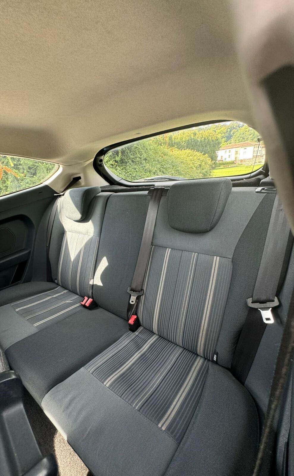 Ford Fiesta 1.4 TDCi Titanium 68 CV – Anno 2009 – neopatentati