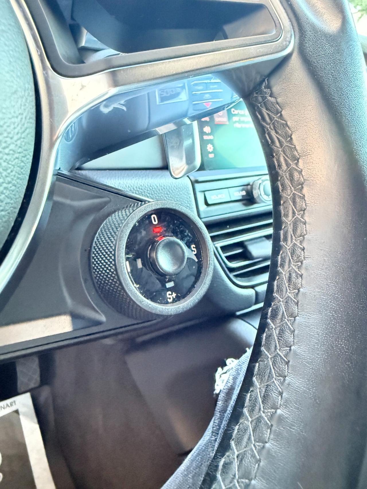 Porsche Macan 2.0 245cv pdk NAVI,TELECAMERA,VIRTUAL COCKPIT,APPLE CARPLAY,FULL LED,PELLEANDROID AUTO,ANTIFURTO