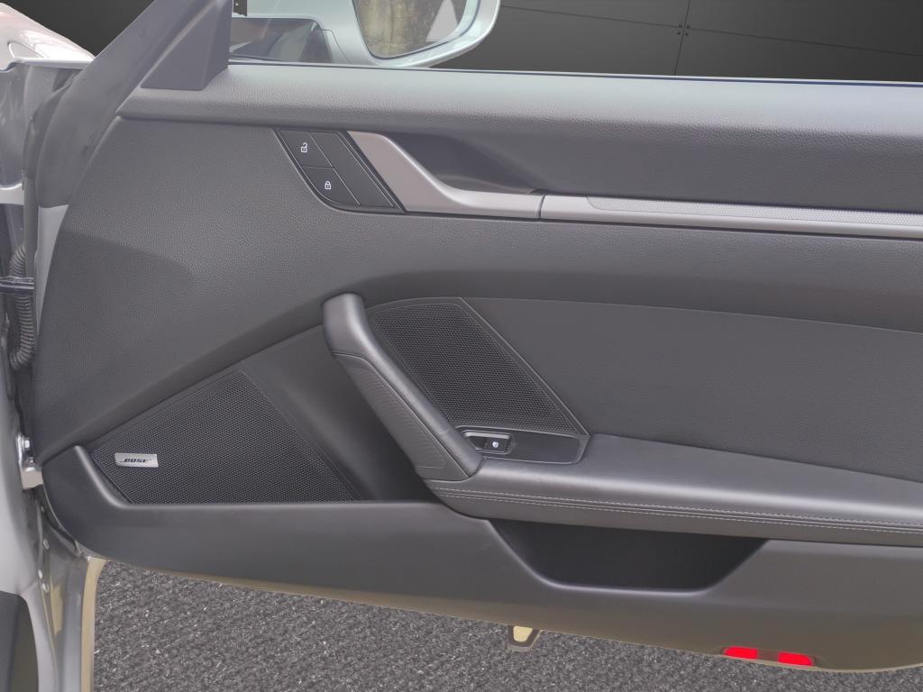 Porsche 911 Cabrio 3.0 Carrera auto