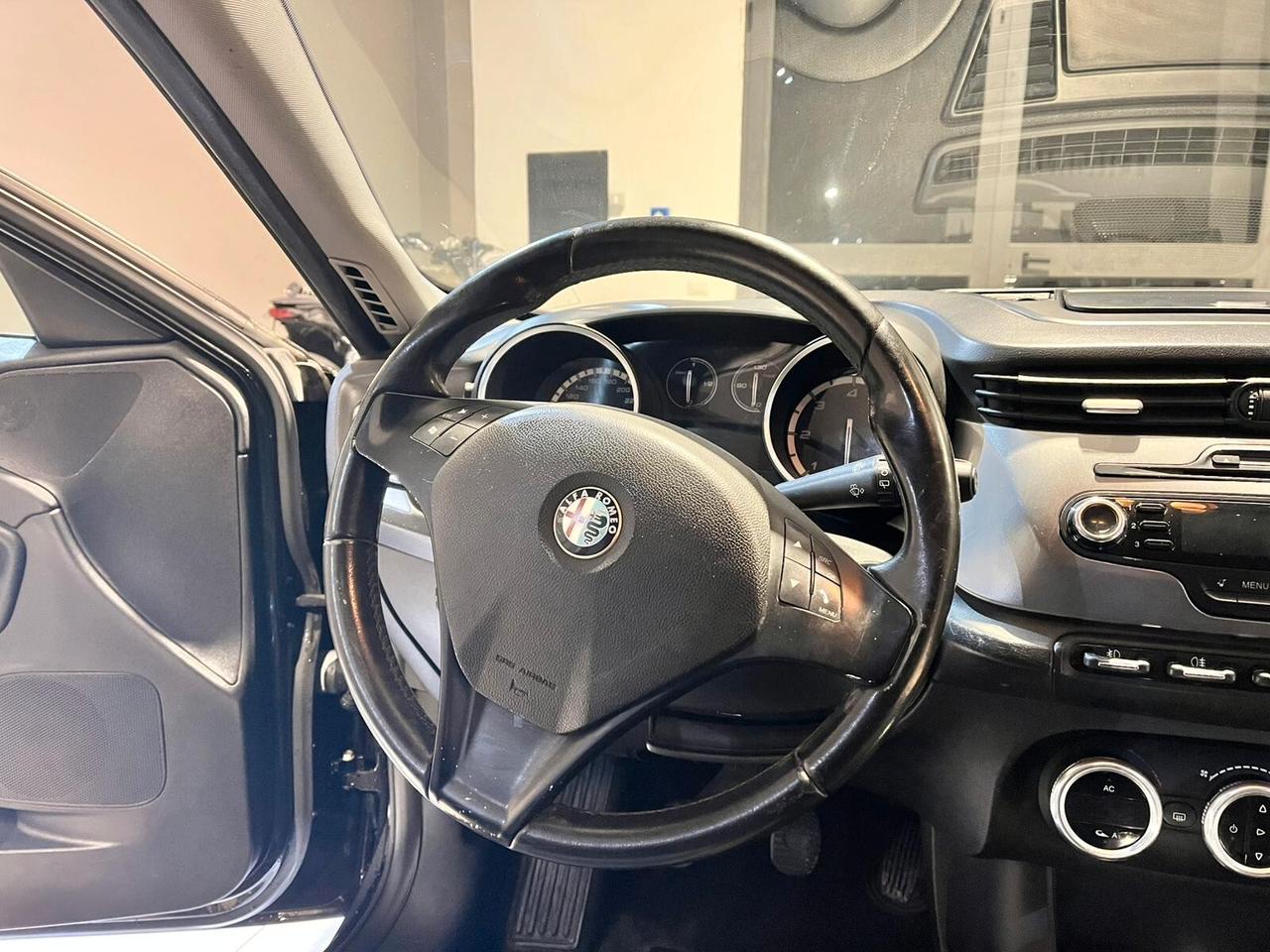 Alfa Romeo Giulietta 2.0 JTDm-2 140 CV Distinctive