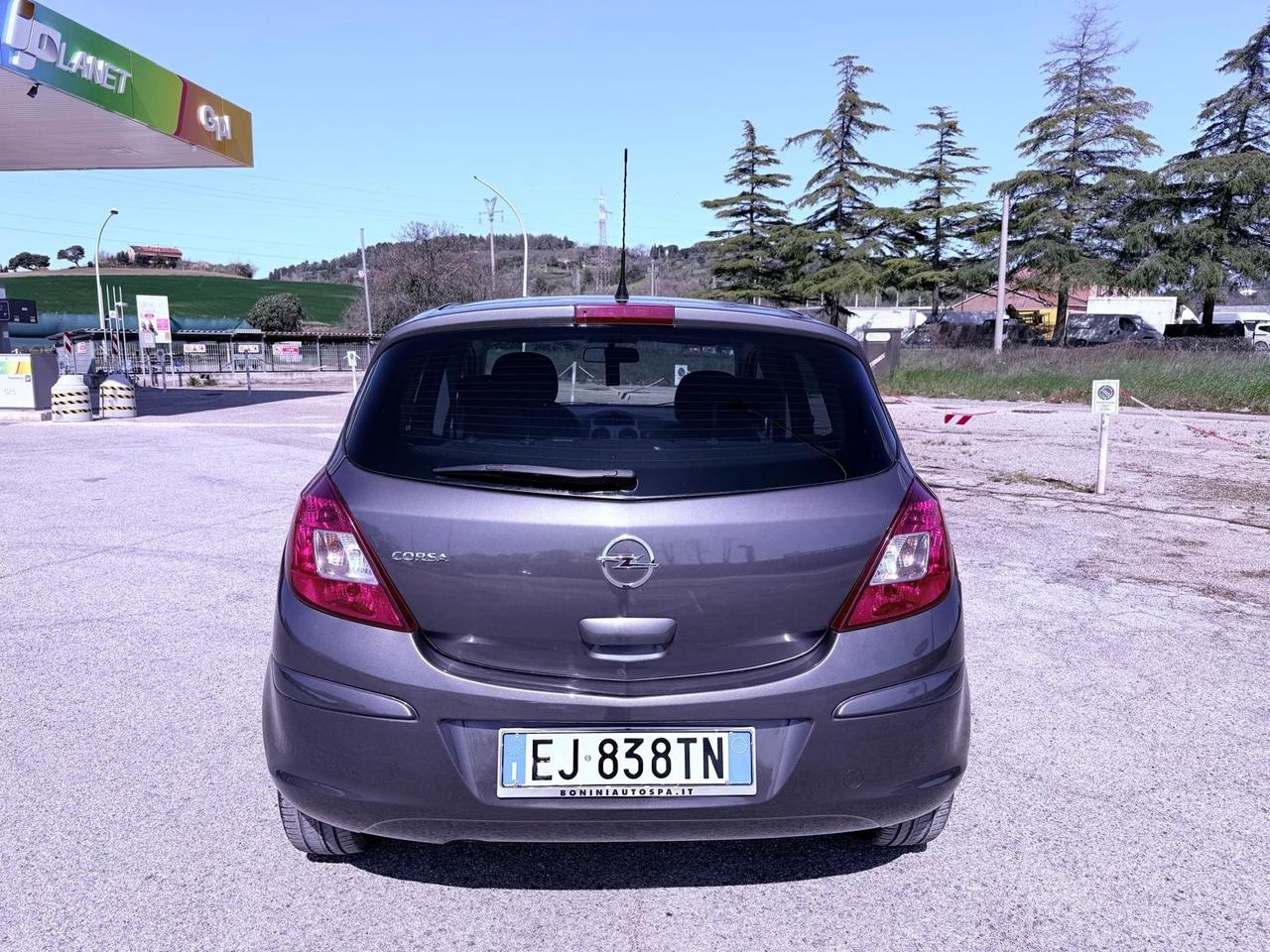 Opel Corsa 1.2 5 porte Ok neopatentati
