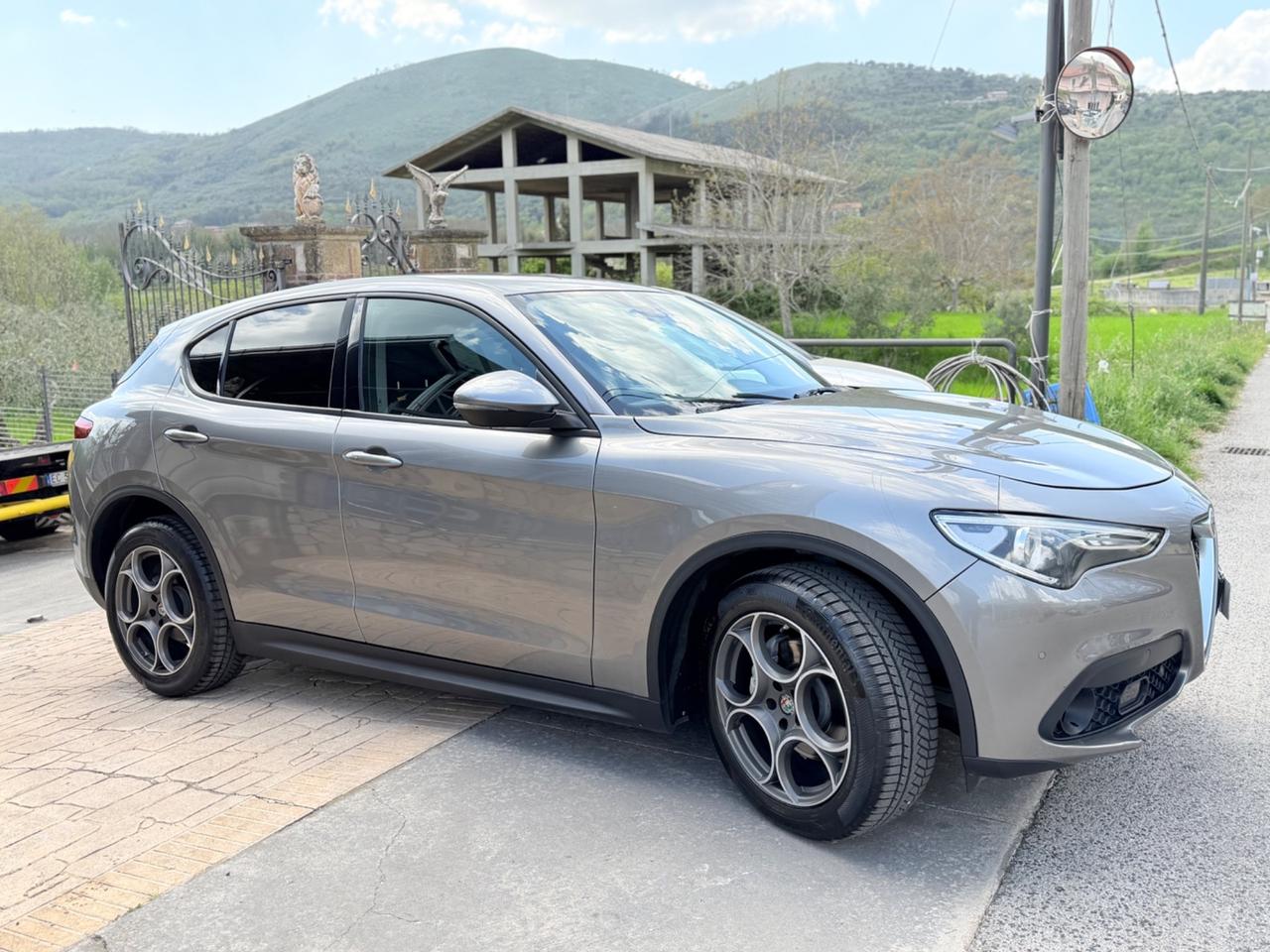 Alfa Romeo Stelvio 2.2 Turbodiesel 190 CV AT8 Q4 Business