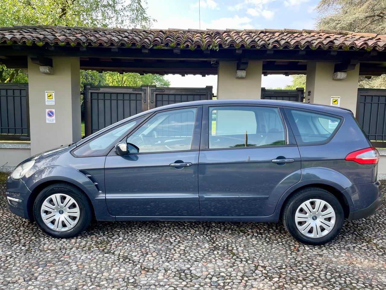 Ford S-Max 2.0 TDCi 163CV Powershift New Titanium