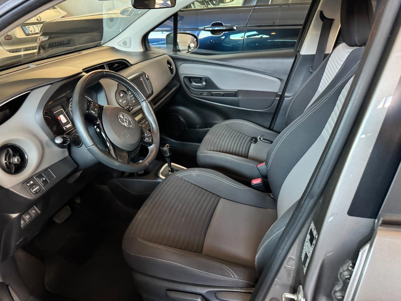 Toyota Yaris 1.5 Hybrid 5 porte Active