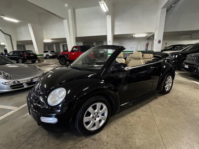 VOLKSWAGEN New Beetle 1.6 Cabrio