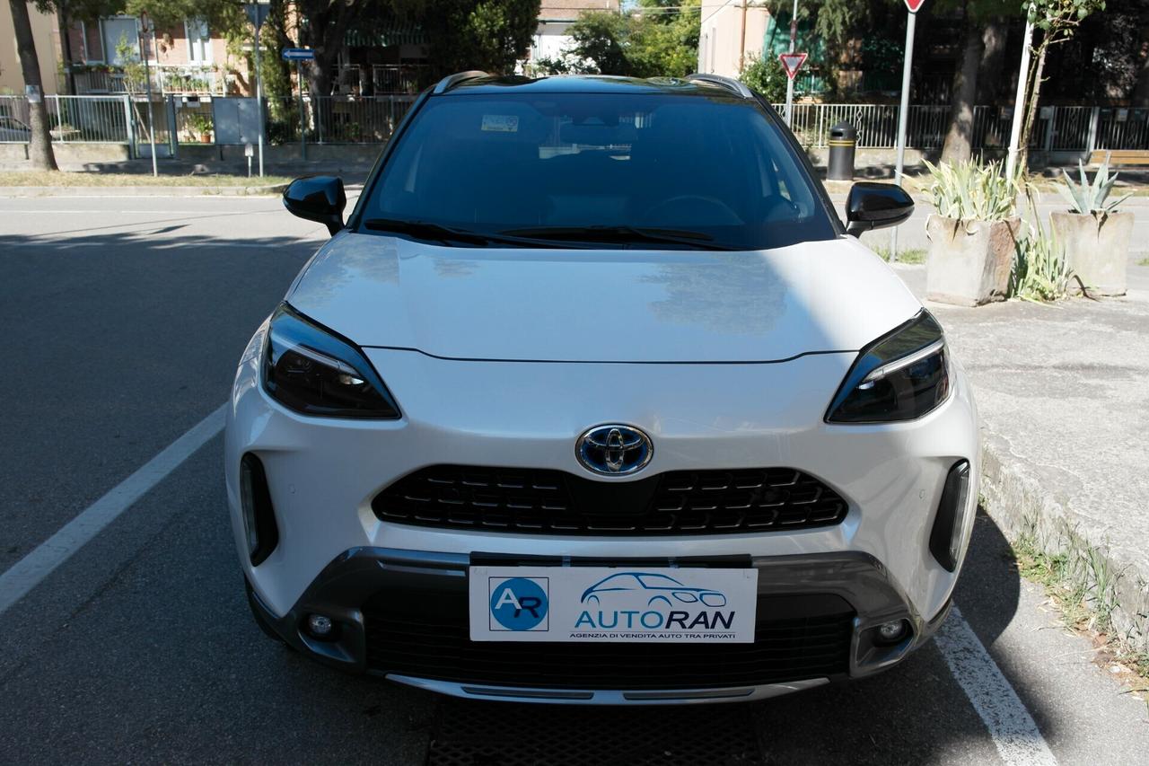 Toyota Yaris Cross 1.5 Hybrid 5p. E-CVT AWD-i Adventure
