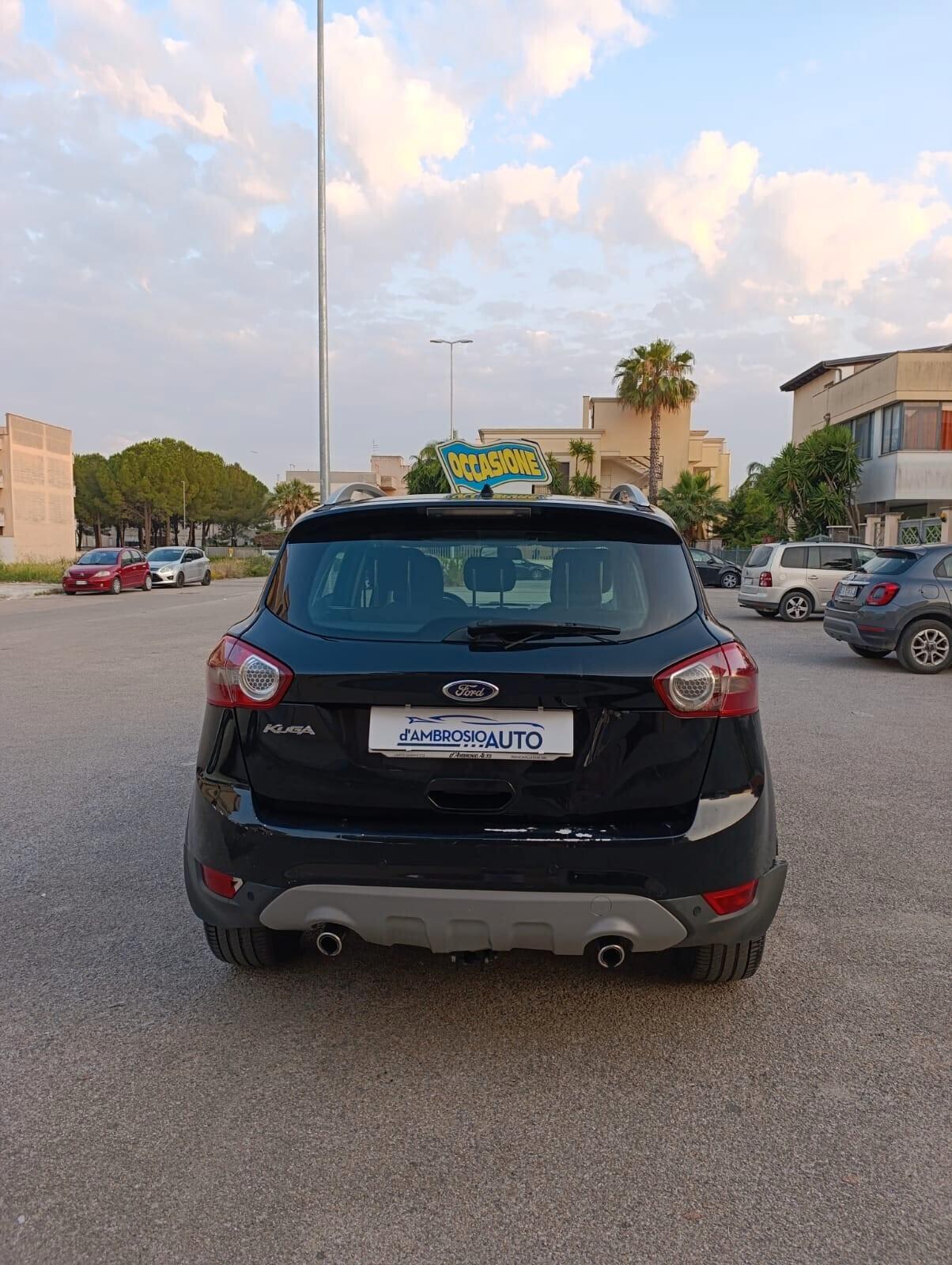 Ford Kuga 2.0 TDCi 140 CV 2WD Titanium Gancio Traino