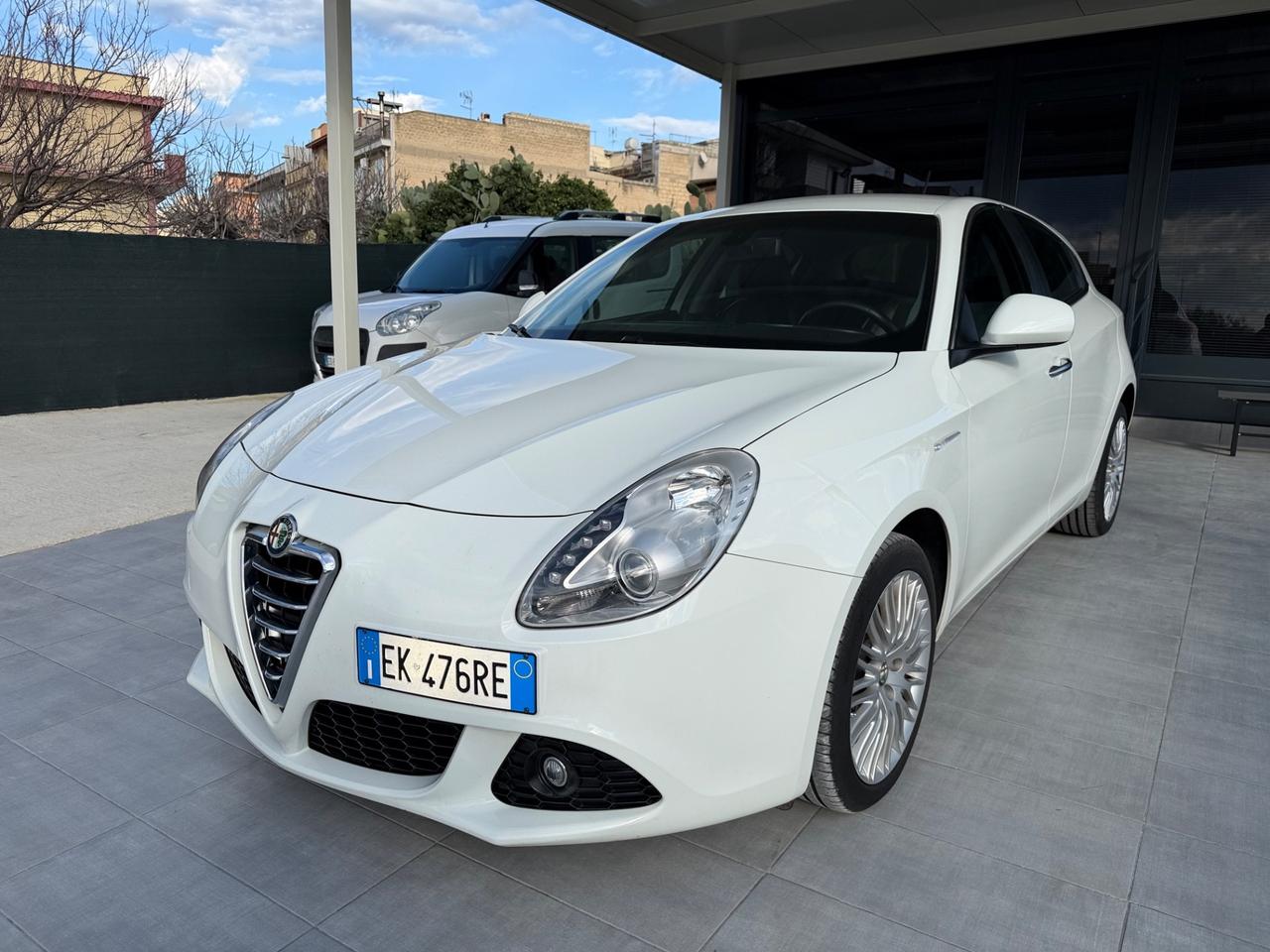 Alfa Romeo Giulietta 1.6 JTDm-2 105 CV Exclusive