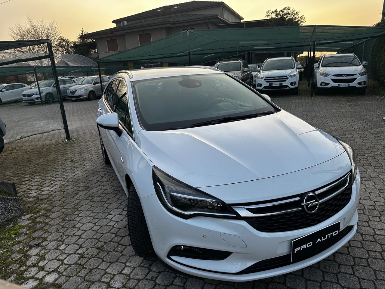 Opel Astra 1.6 CDTi 110CV Start&Stop Sports Tourer Innovation
