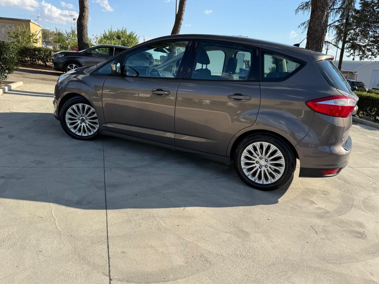 Ford C-Max 1.6 TDCi 95CV Titanium