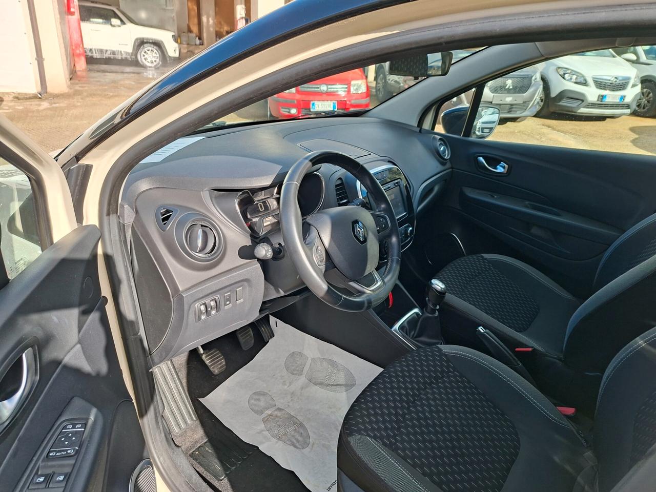 Renault Captur dCi 8V 110 CV Start&Stop Energy Intens