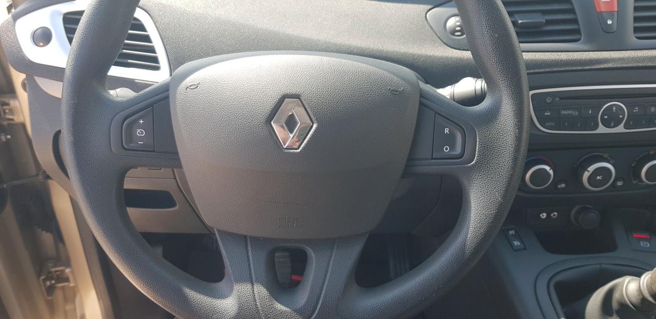 RENAULT SCENIC 1.5DCI 110CV XMOD UNICO PROPRIETARIO