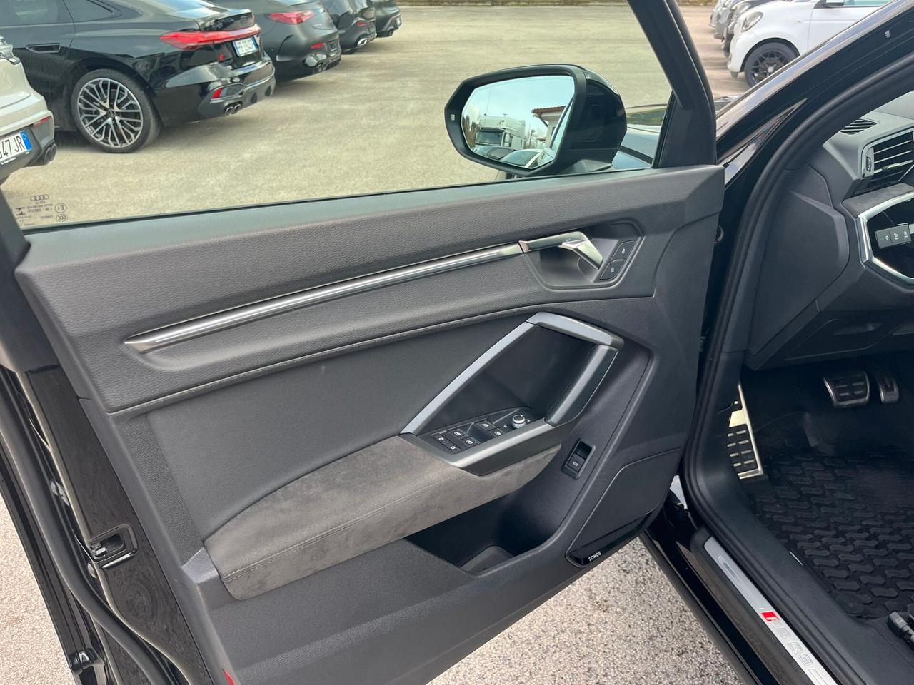 Audi Q3 RS quattro S tronic PROMO