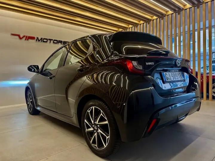 Toyota Yaris Yaris IV 2022 1.5h Active led navi cambio automatico